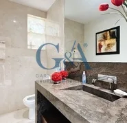 INCREIBLE CASA EN VALLE REAL
