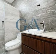 FONTEE (SOLARES) ESTRENA CASA DE LUJO