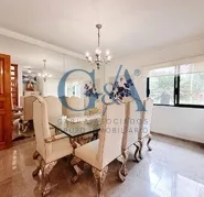 CASA EN VALLE REAL FRENTE APARQUE