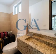 CASA EN VENTA VALLE REAL