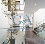 CASA EN VENTA EN VALLE REAL SOBRE AVENIDA