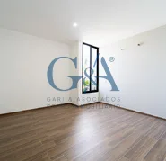 CASA NUEVA EN VENTA EN FLOR DE LOTO, LA TIJERA.