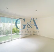 CASA EN VENTA VIRREYES COTO 1