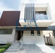 Casa a estrenar en Valle Real