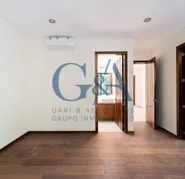 Casa a estrenar en Valle Real