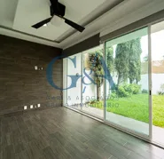 RENTA DE CASA EN VALLE REAL