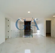 RENTA DE CASA EN VALLE REAL