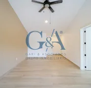 RENTA DE CASA EN VALLE REAL