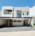 ¡Casa en RENTA en Coto Madeiras 1! FRACCIONAMIENTO VALLE IMPERIAL