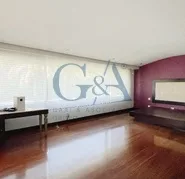 CASA EN RENTA CON ALBERCA EN VALLE REAL (Copia)