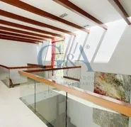 CASA EN RENTA CON ALBERCA EN VALLE REAL (Copia)