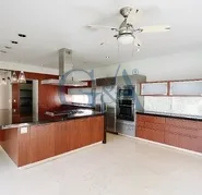 CASA EN RENTA CON ALBERCA EN VALLE REAL (Copia)