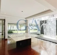 CASA EN RENTA CON ALBERCA EN VALLE REAL