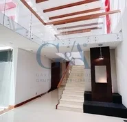 CASA EN RENTA CON ALBERCA EN VALLE REAL
