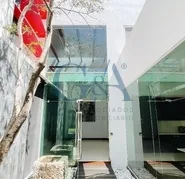 CASA EN RENTA CON ALBERCA EN VALLE REAL