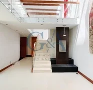 CASA EN RENTA CON ALBERCA EN VALLE REAL