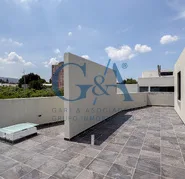CASA EN VENTA CERCA DEL PARQUE METROPOLITANO