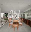 RESIDENCIA EN VENTA, EN ESQUINA VALLE REAL