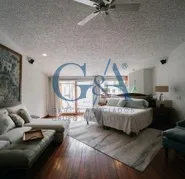 RESIDENCIA EN VENTA, EN ESQUINA VALLE REAL