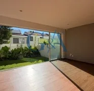 CASA EN RENTA VALLE REAL