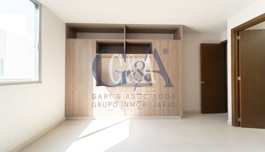 CASA EN VENTA SOLARES, SANTILLANA RESIDENCIAL