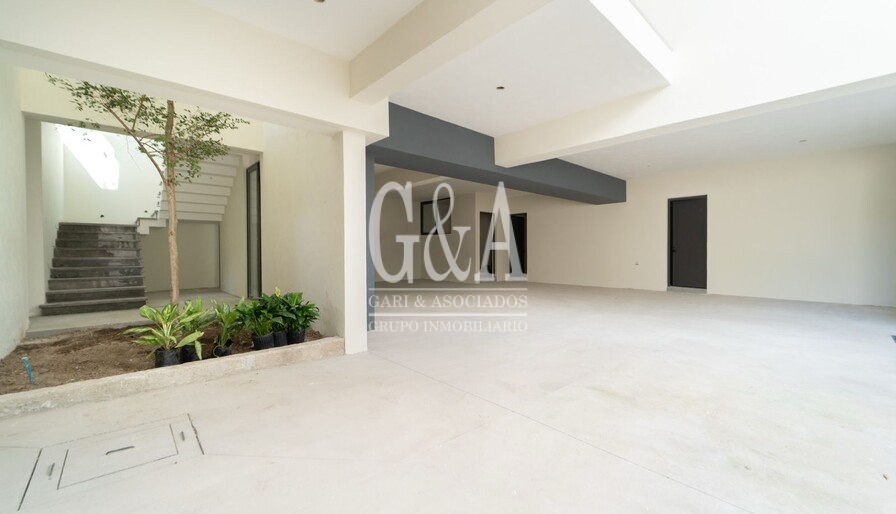 CASA EN VENTA EN VALLE REAL