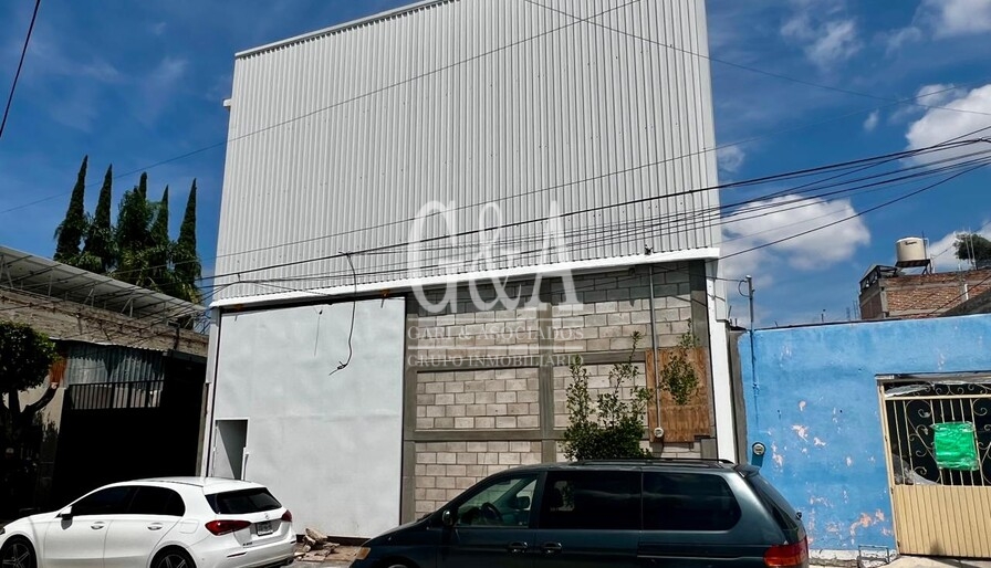 Bugambilias Bodega en Renta