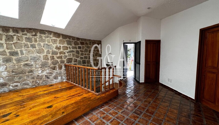 CASA EN RENTA EN PINAR DE LA VENTA
