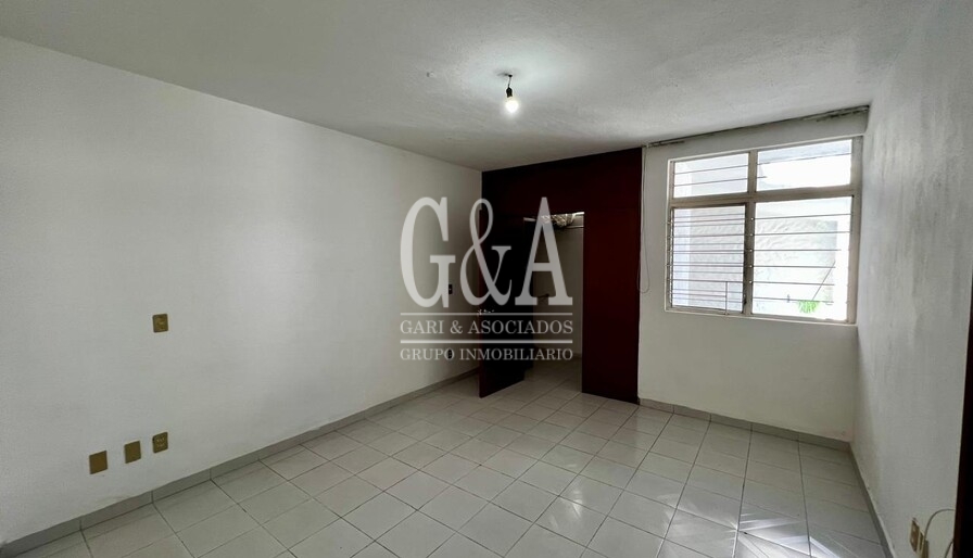 CASA EN VENTA EN ARCOS DE GUADALUPE