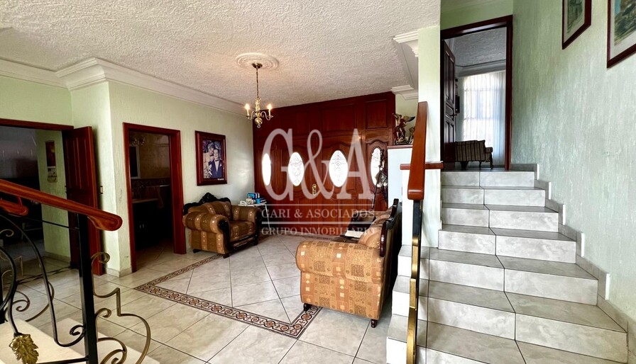 CASA EN VENTA EN EL PALOMAR