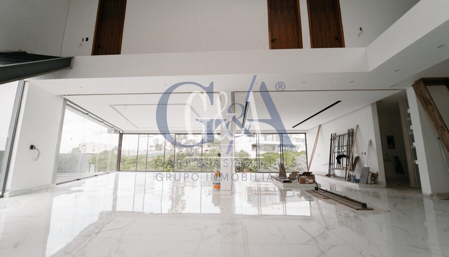 CASA EN VENTA PUERTA LAS LOMAS