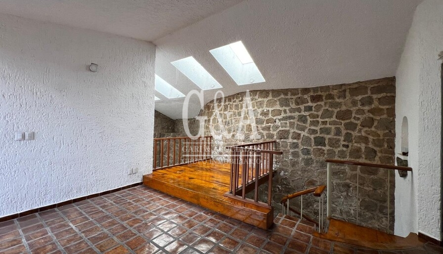 CASA EN RENTA EN PINAR DE LA VENTA