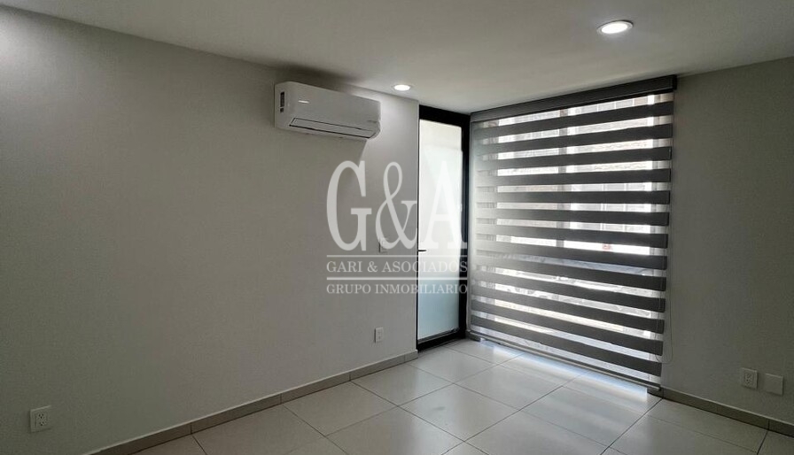 ¡Casa en RENTA en Coto Madeiras 1! FRACCIONAMIENTO VALLE IMPERIAL