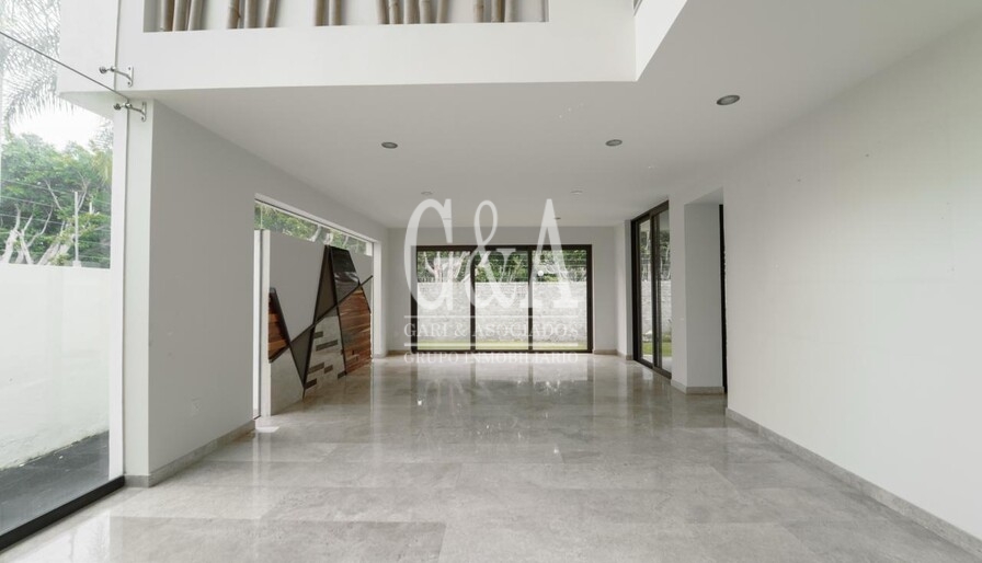 Casa en Venta en Valle Real  San Arturo Norte