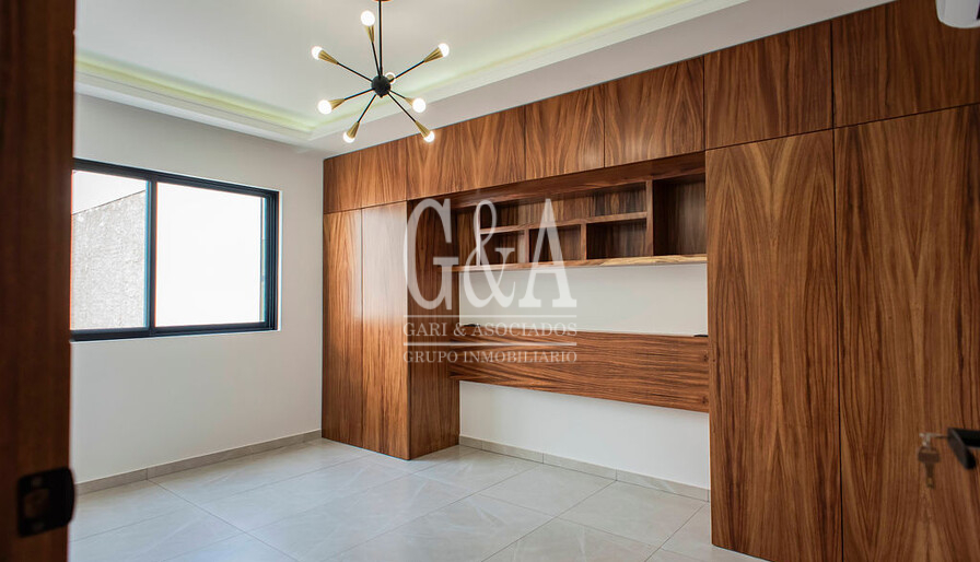 CASA EN VENTA PRIVANZA COTO SENDA