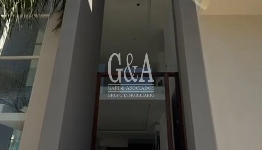 EXCELENTE PROPIEDAD EN PRE-VENTA EN EL FRACCIONAMIENTO VILLA VERONA