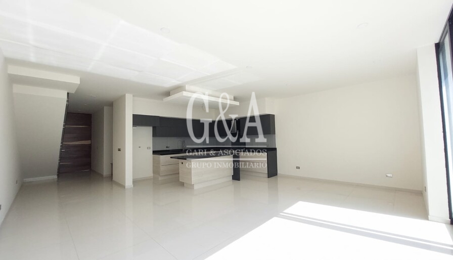Bosques Vallarta Residencia en Venta
