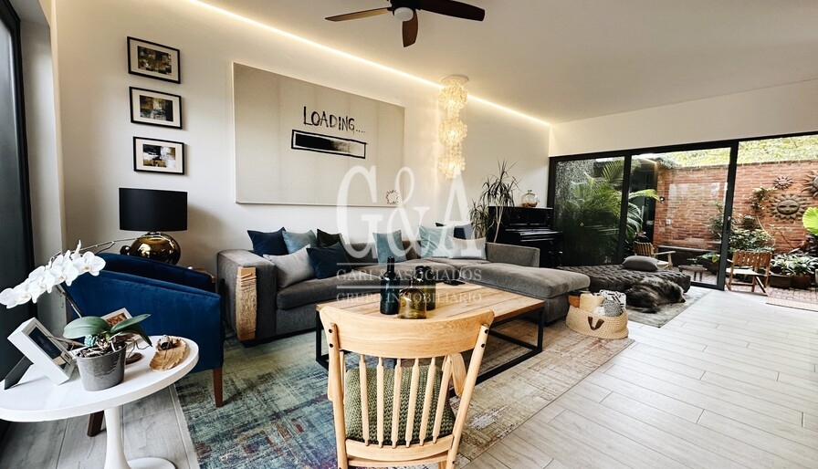 HERMOSA CASA EN OLIVOS RESIDENCIAL