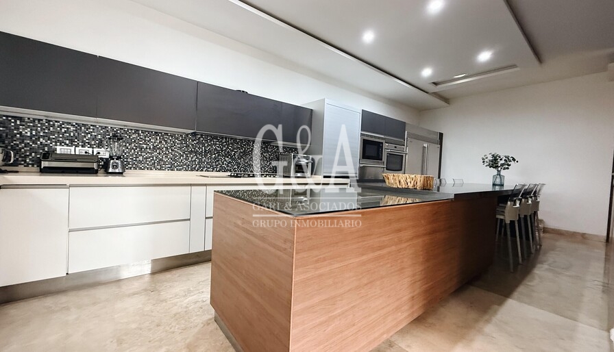 CASA EN VENTA VALLE REAL