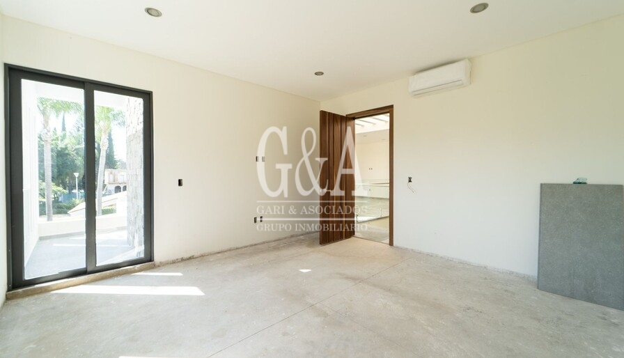 CASA EN VENTA EN VALLE REAL