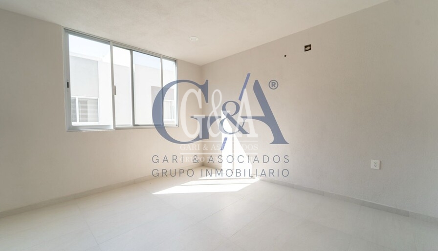 CASA EN VENTA SOLARES, SANTILLANA RESIDENCIAL