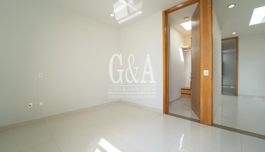 CASA EN VENTA  COTO 2 SOARE