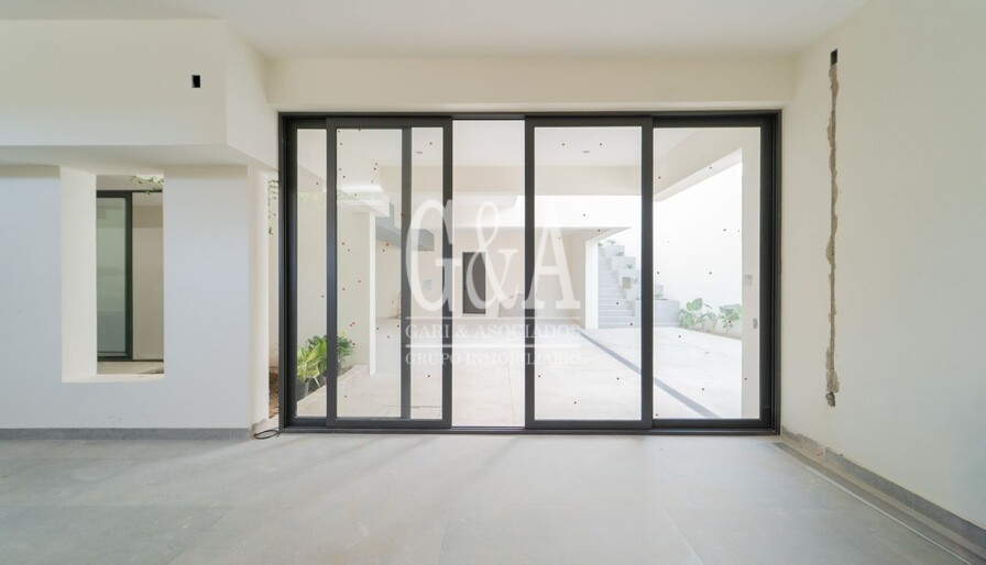 CASA EN VENTA EN VALLE REAL