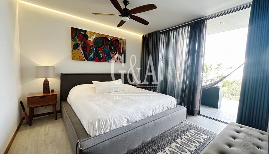 HERMOSA CASA EN OLIVOS RESIDENCIAL