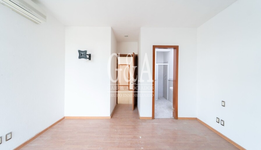 CASA EN VENTA EN PALMA REAL