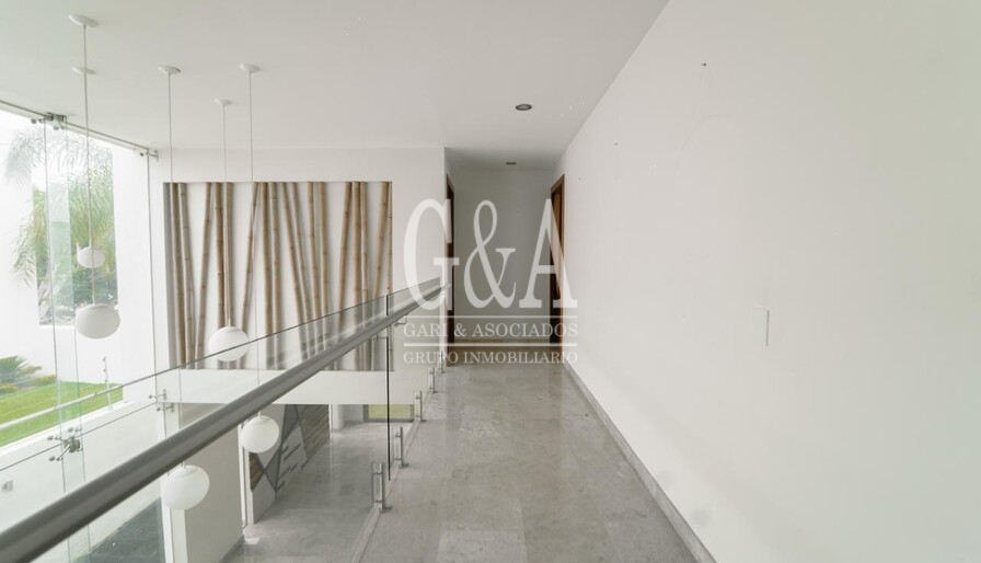 Casa en Venta en Valle Real  San Arturo Norte