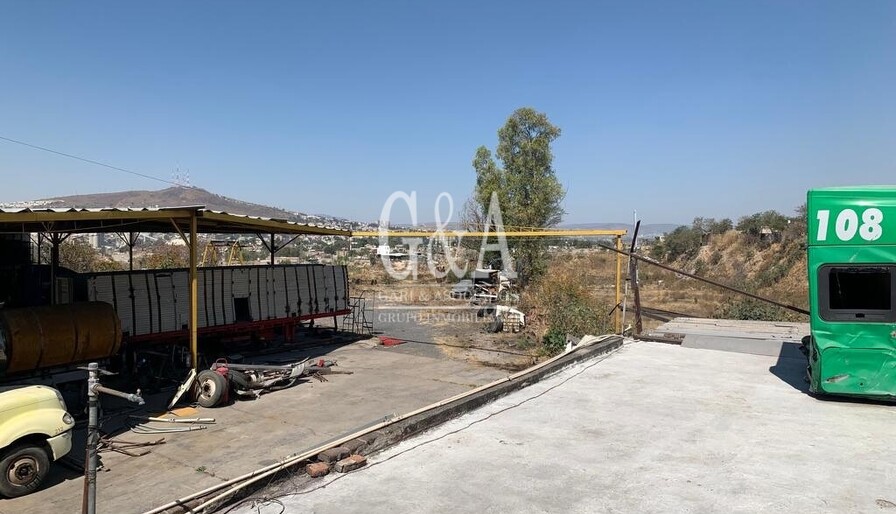 EXCELENTE TERRENO EN TLAQUEPAQUE