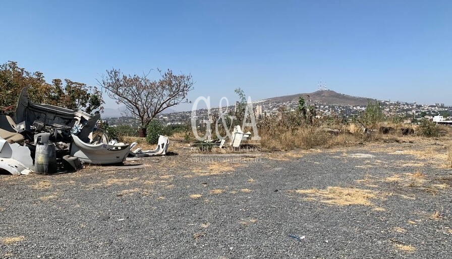 EXCELENTE TERRENO EN TLAQUEPAQUE