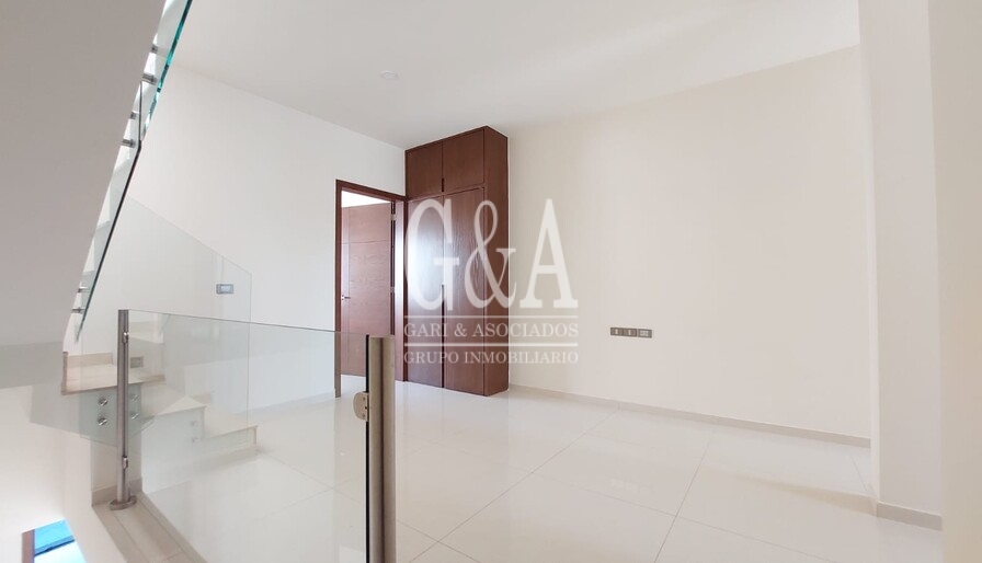 Bosques Vallarta Residencia en Venta