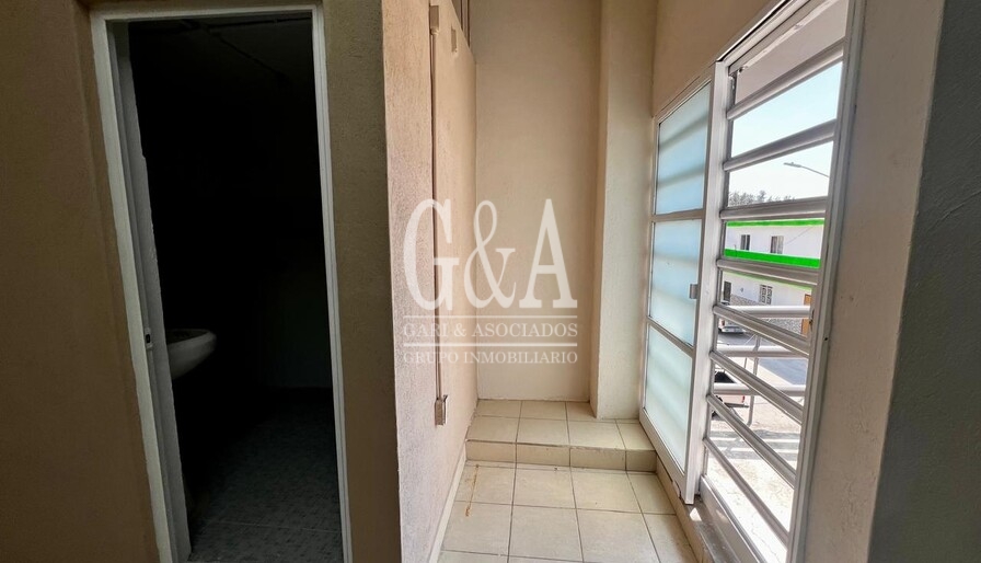 BODEGA EN RENTA EN LOMAS DEL GALLO